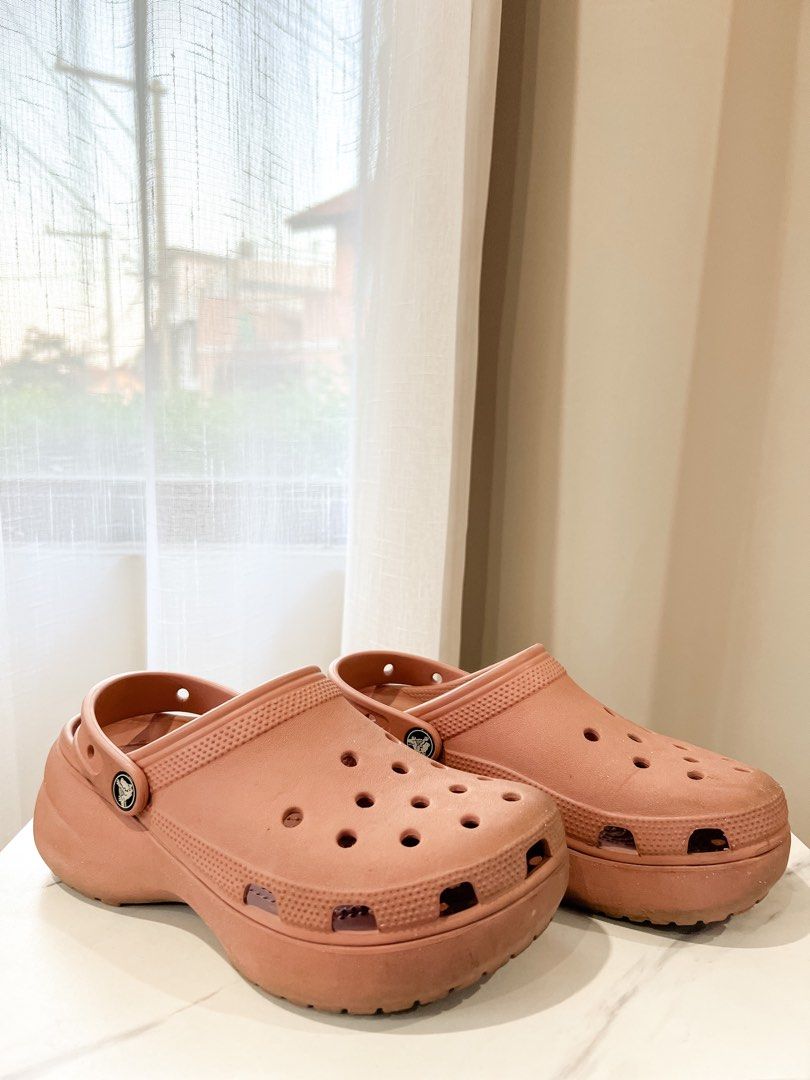 light pink platform crocs