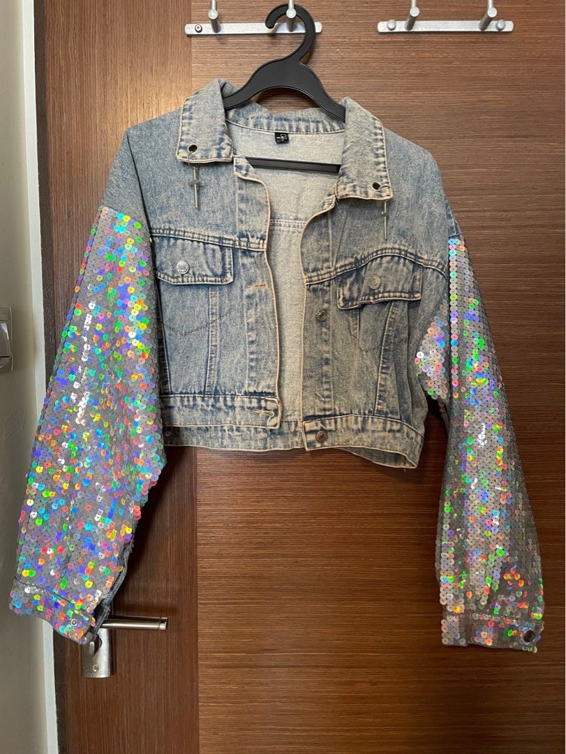 Cropped sequin sleeved Denim Jacket