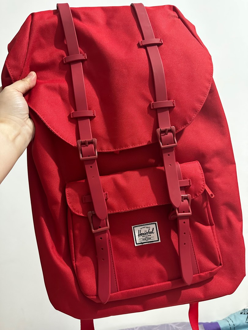 Full volume Herschel, Men's Fashion, Bags, Backpacks on Carousell