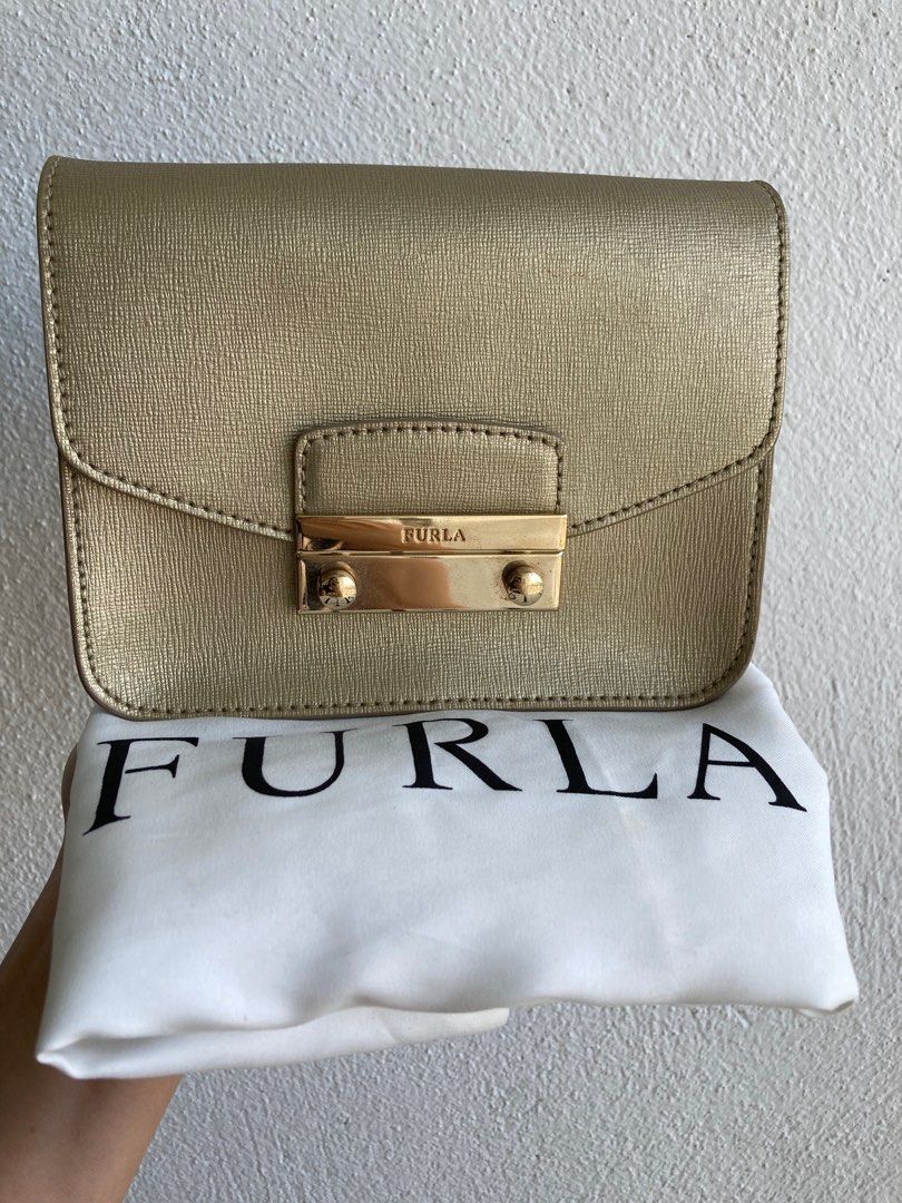 Furla hotsell julia gold