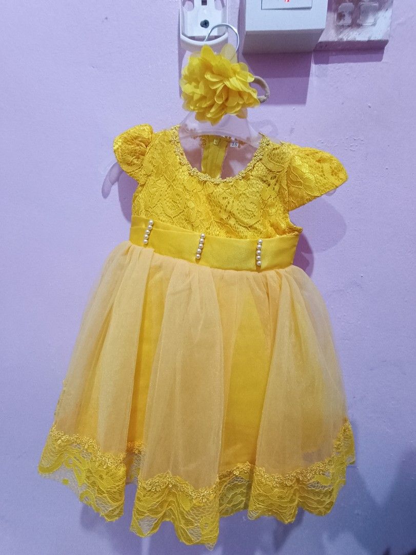 Gaun sales baby newborn