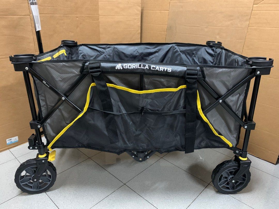 Gorilla Carts 7 Cubic Feet Foldable Utility Beach Wagon w