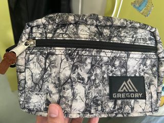 （分類：）位於 。 由 ggagagsb 提交（商品編號 1228941837，圖片 1）。簡介： 。