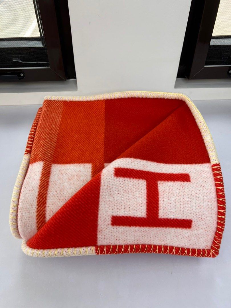 Hermes Avalon Blanket (Category: Luxury Accessories) located in Las Pinas. Submitted by bagsandeverything_02 (Listing ID 1229078808, Image 2). Description: Brand new, on hand Comes complete.