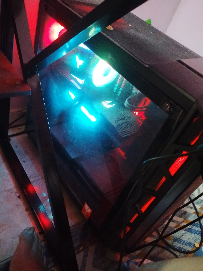high-end-cpu-i5-12400f-and-rtx-3070ti-computers-tech-desktops-on
