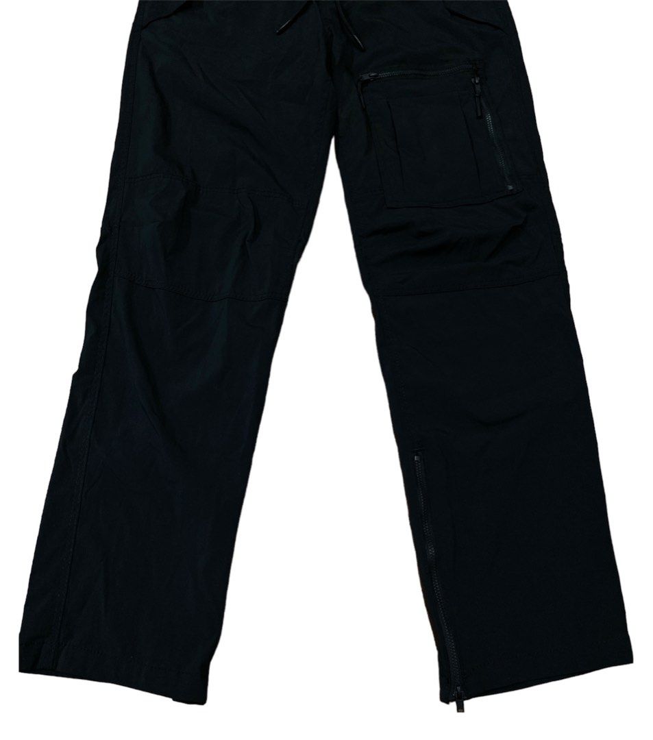 H m Cargopants Black Size 28 30 Men s Fashion Bottoms
