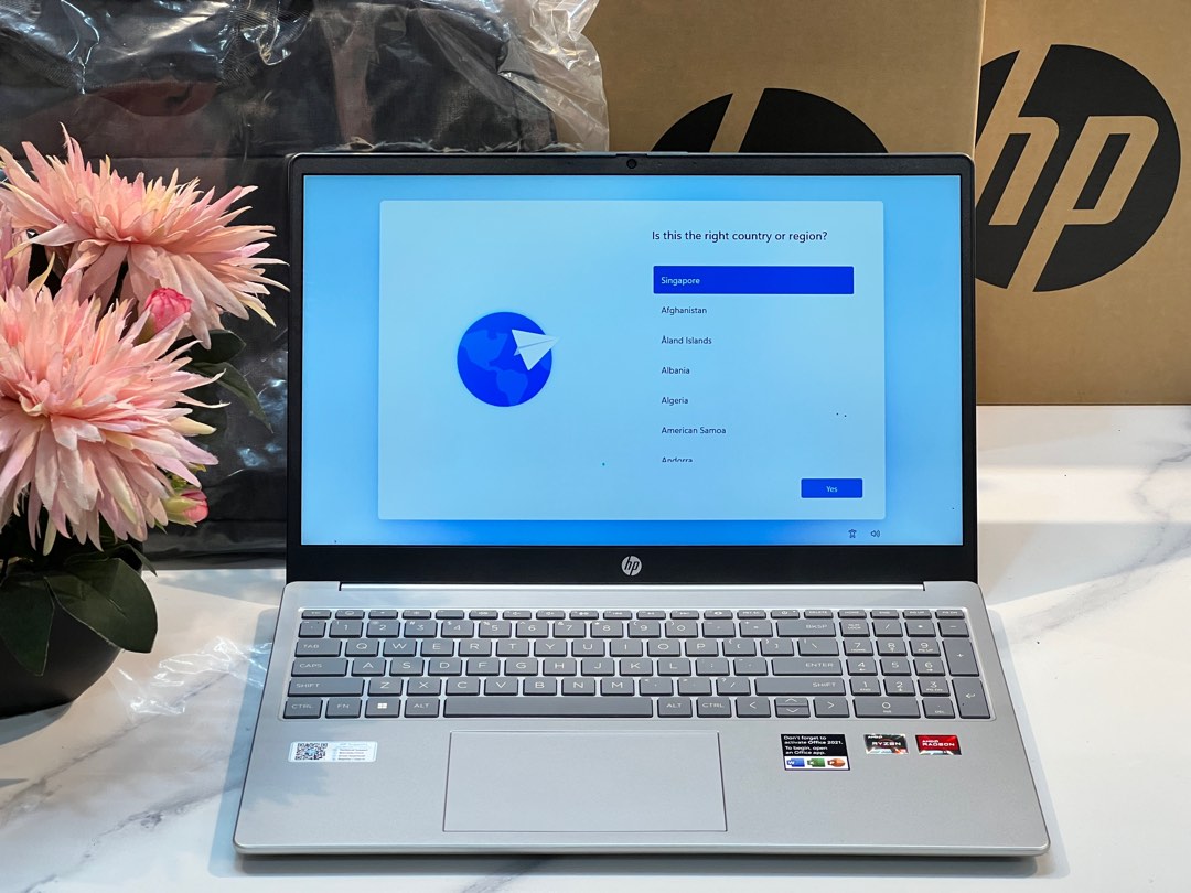 HP Laptop 15 fc0050au Ryzen 3 7320U 8GB RAM 512GB SSD HD LED 15.6 inch ...