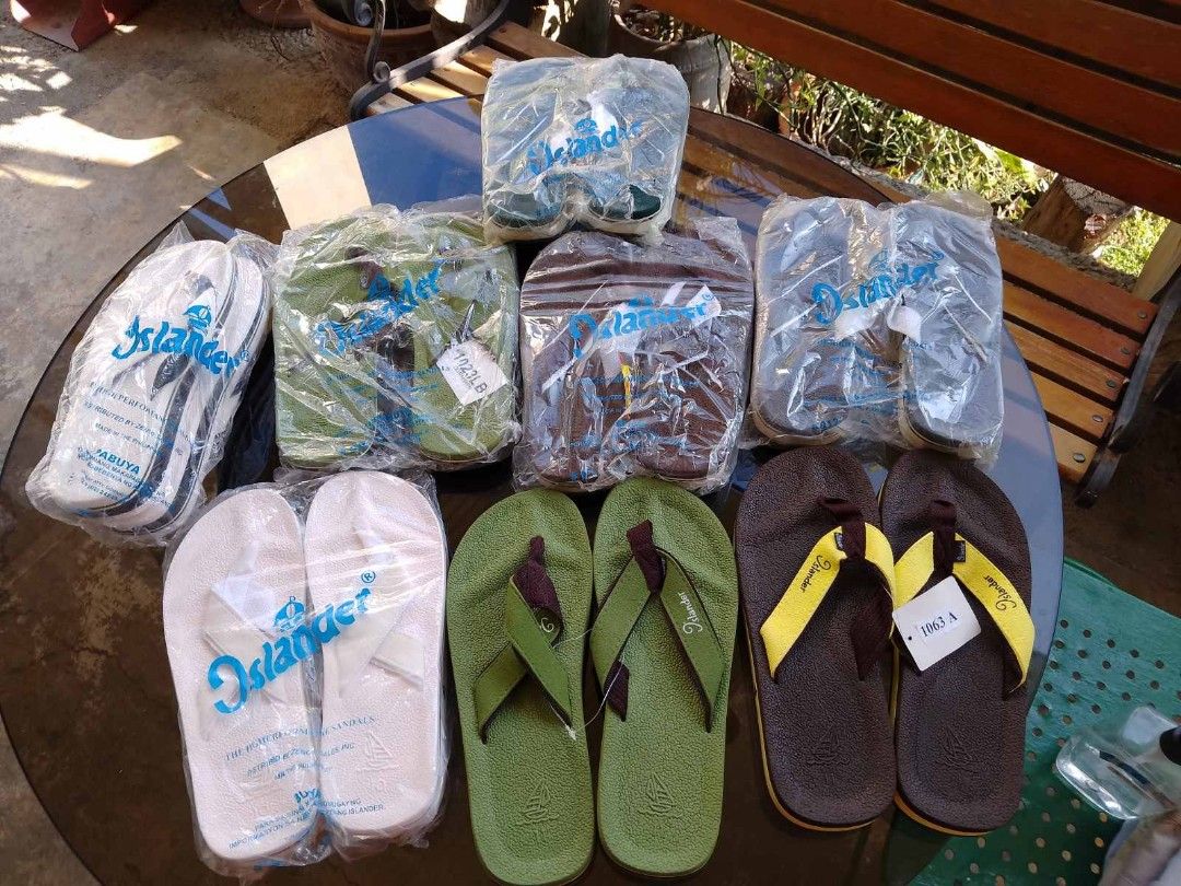 Islander slippers stores best sale