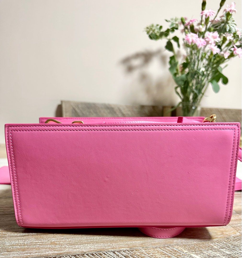 Jacquemus rectangle bag, 名牌, 手袋及銀包 Carousell