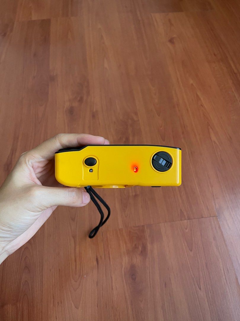 Kodak M35 Film Camera and Battery Yellow, Photography, Cameras on