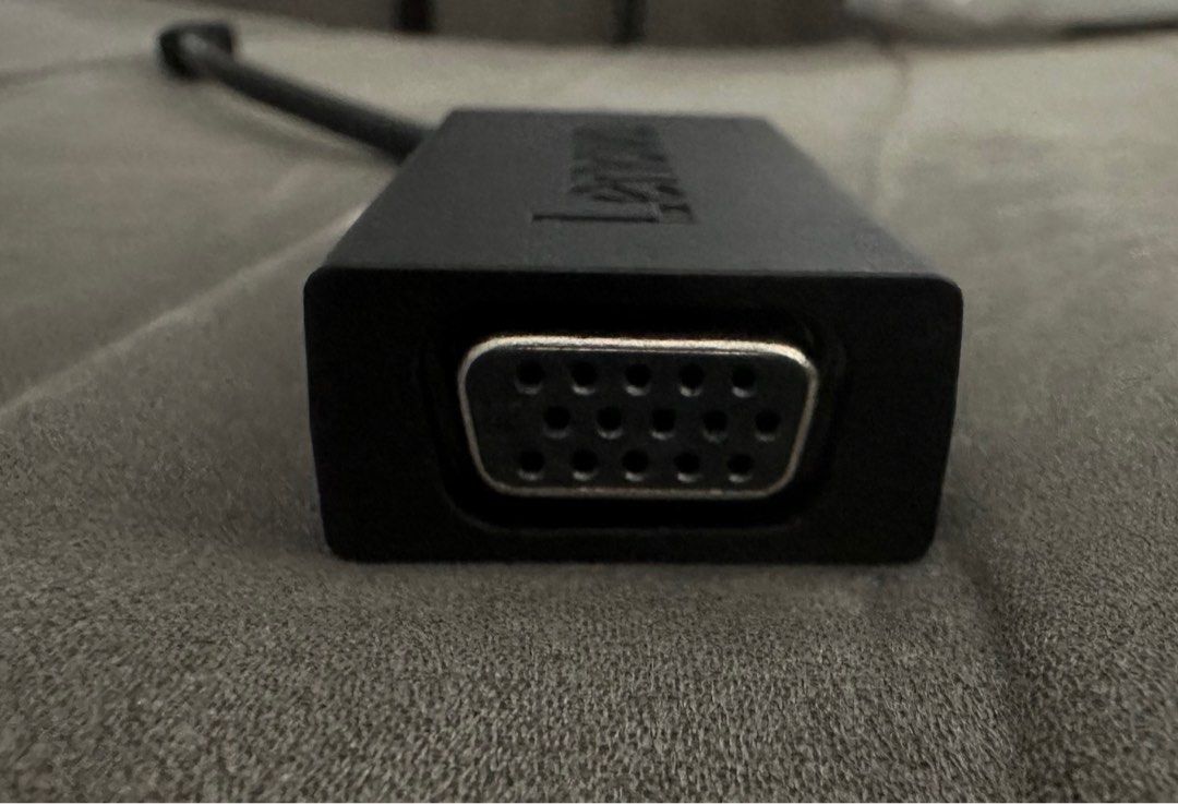 Lenovo USBC to VGA Adapter, Computers & Tech, Parts & Accessories