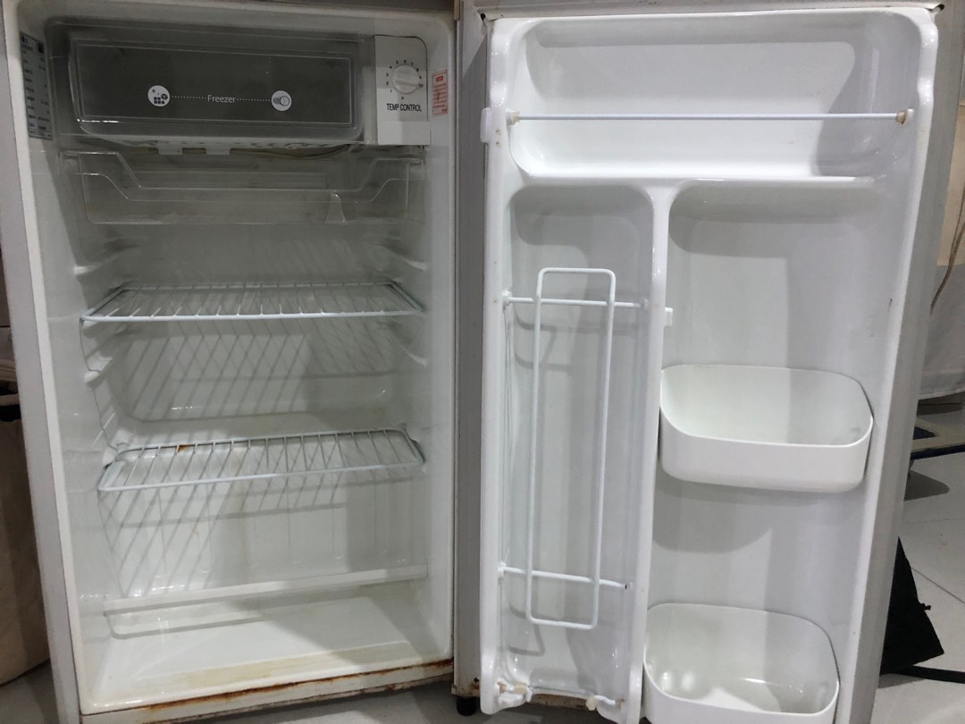 LG bar fridge, TV & Home Appliances, Kitchen Appliances, Refrigerators