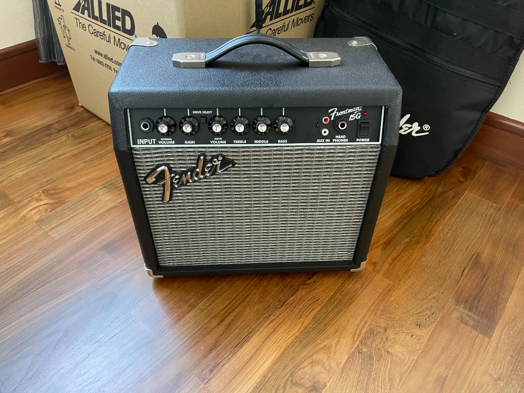 Like new Amplifier Fender Frontman 15G
