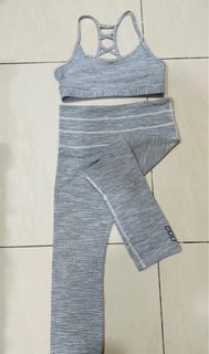 Lorna Jane leggings size M