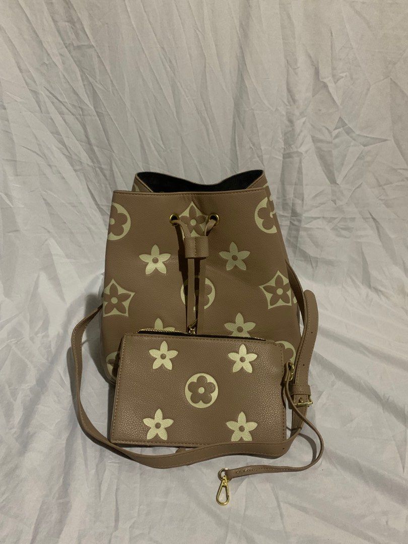 louis vuitton bucket bag 2 in 1 (Category: Luxury Bags & Wallets) located in Angeles City. Submitted by declutterbybells (Listing ID 1229044283, Image 2). Description: ask for details :> visit my shop for more ❤️ open for reseller .
