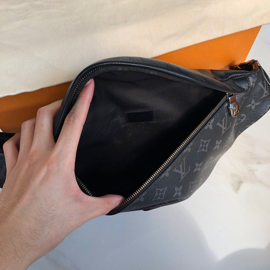 Louis Vuitton Monogram Giant Discovery Bum Bag NM M57289 CA0211
