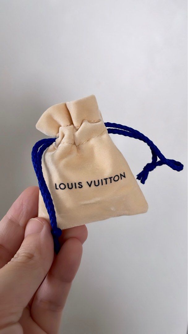 Auth Louis Vuitton Monogram Bold Necklace Pendant Monogram Trio Square  Rings Men