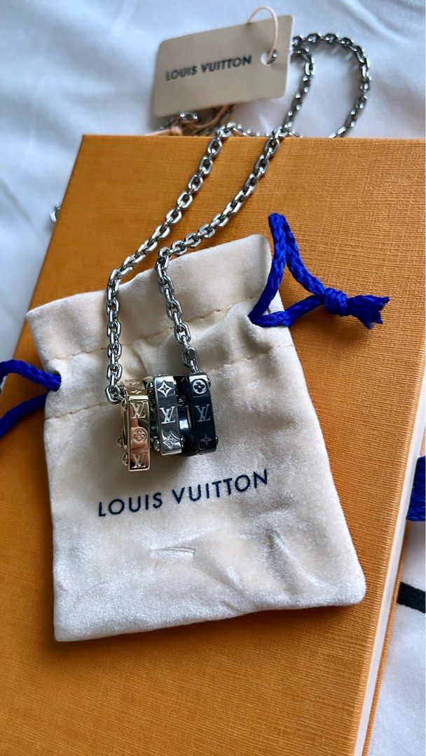 Louis Vuitton Collier Monogram Silver Tone Chain Necklace 22