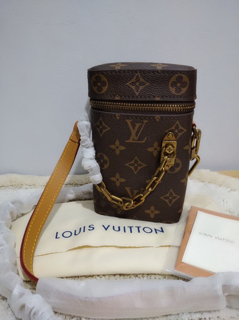 Louis Vuitton Phone box Monogram Legacy, Women's Fashion, Bags