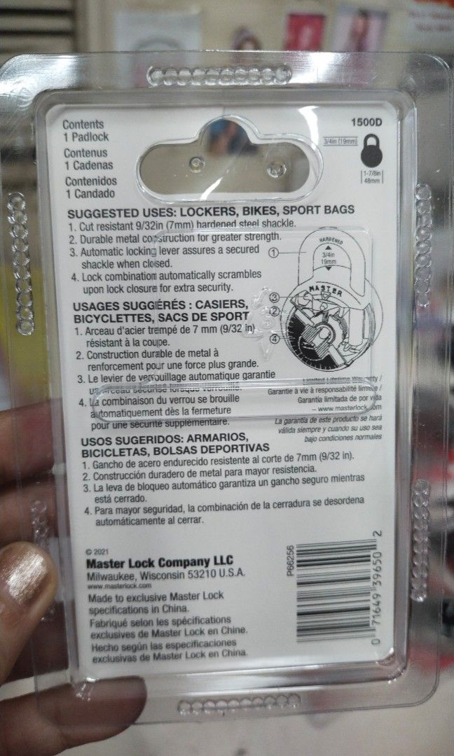 Master combination padlock #1500D black dial (Category: Locks, Doors & Gates) located in Manila. Submitted by bernaatit (Listing ID 1229034012, Image 3). Description: Master combination padlock round body 1-7/8" 3/4" shackle height clearance Also offer other products of Yale Master Stanley Tramontina Picus Japan Shell USA Sata Tools Arrow staple and others 🌟 message me for your orders and inquiries 🌟 meet up or ship via lalamove or jrs or lbc e