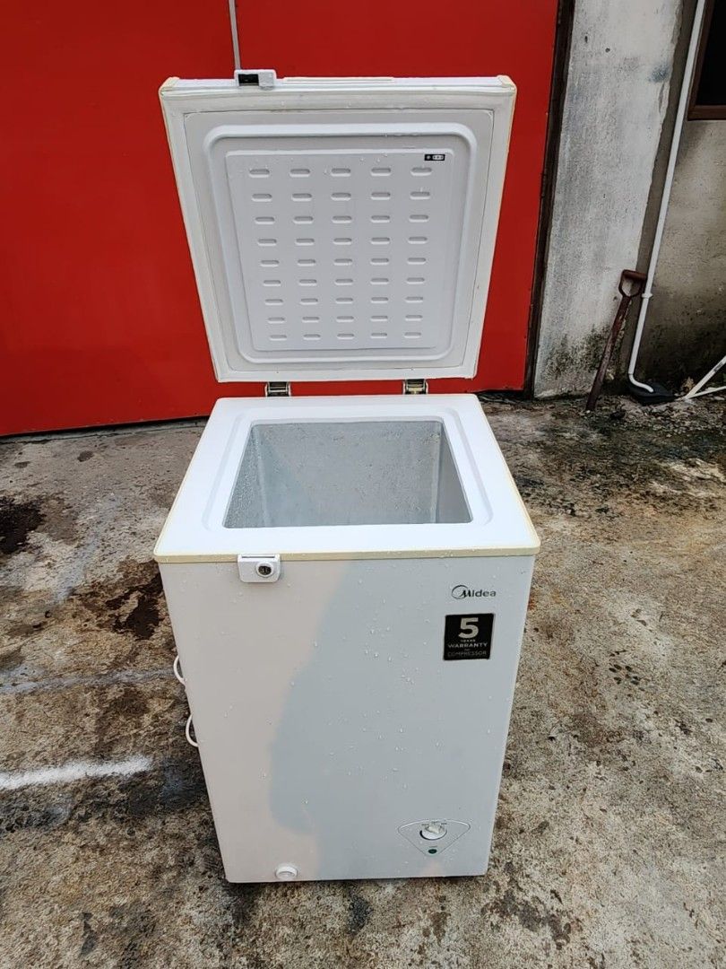 MIDEA CHEST FREEZER 181 LITER, TV & Home Appliances, Kitchen Appliances, Refrigerators