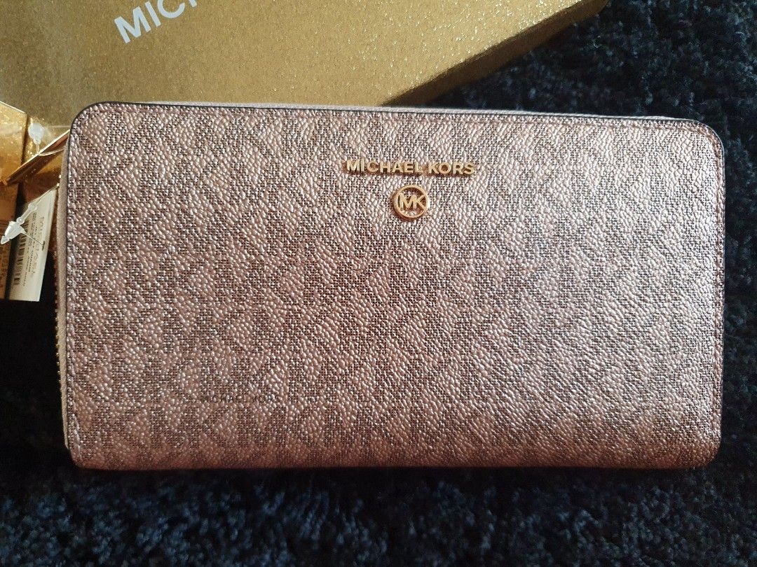 Michael kors hot sale rose gold wallet