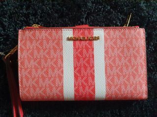MK Wristlet Wallet with Phone Slot Grapefruit Michael Kors Free Shipping NEW ARRIVAL