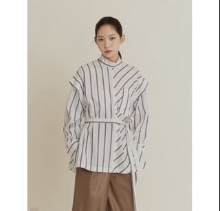 Mouggan不對稱襯衫