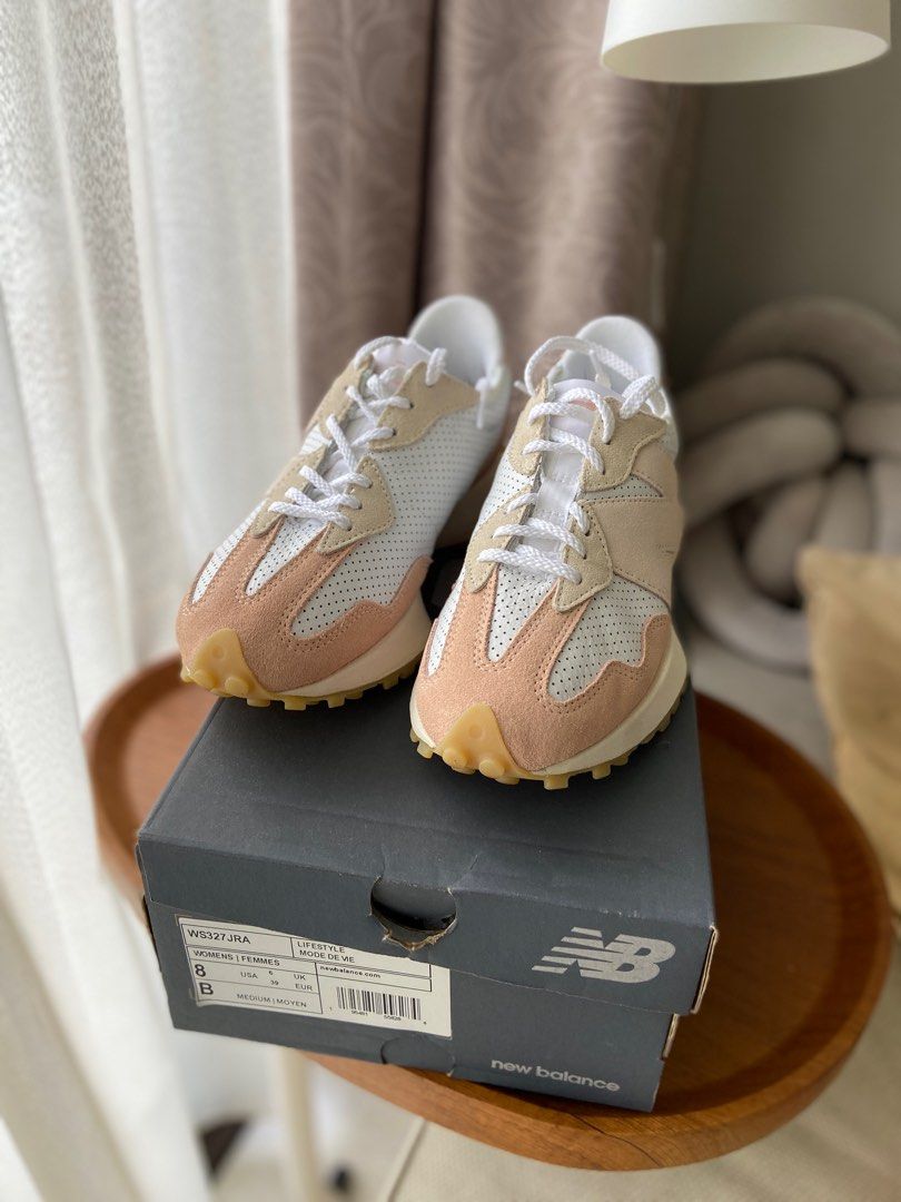 New Balance 327 Women Sneakers size 8, Women's Fashion, Footwear, Sneakers  on Carousell