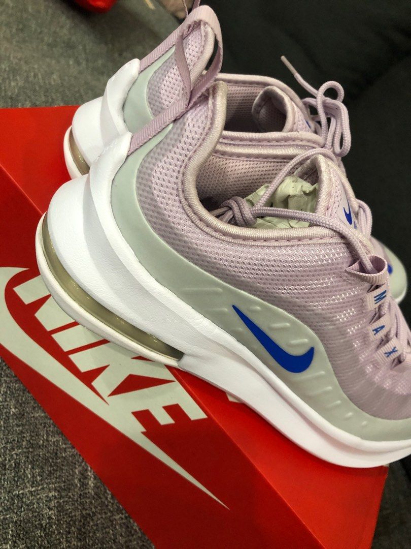 Nike air deals max axis taupe