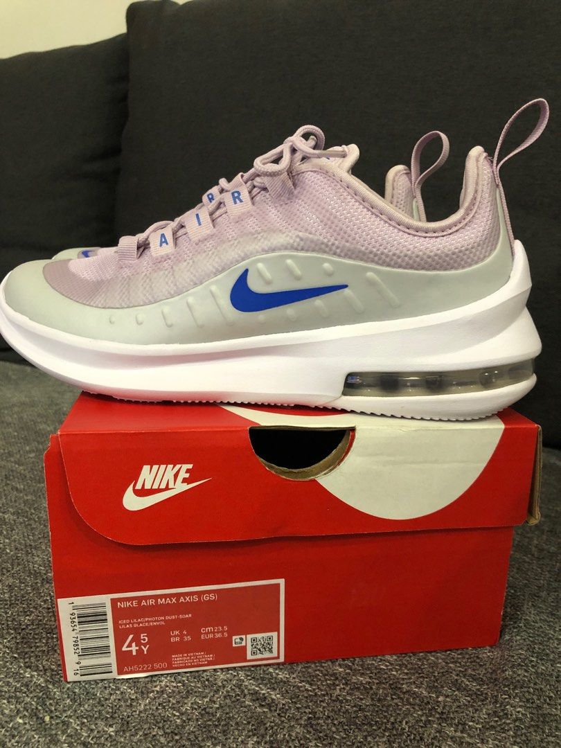 New unworn Nike Air Max Axis GS