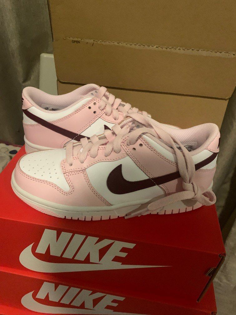 dunk low pink foam on feet