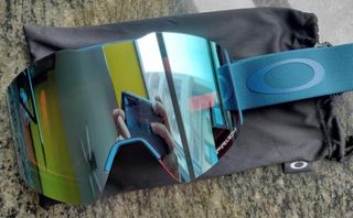 （分類：）位於 。 由 snowboardfans 提交（商品編號 1228994491，圖片 1）。簡介： 。