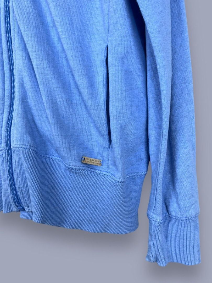 Pull and bear light blue hoodie hot sale