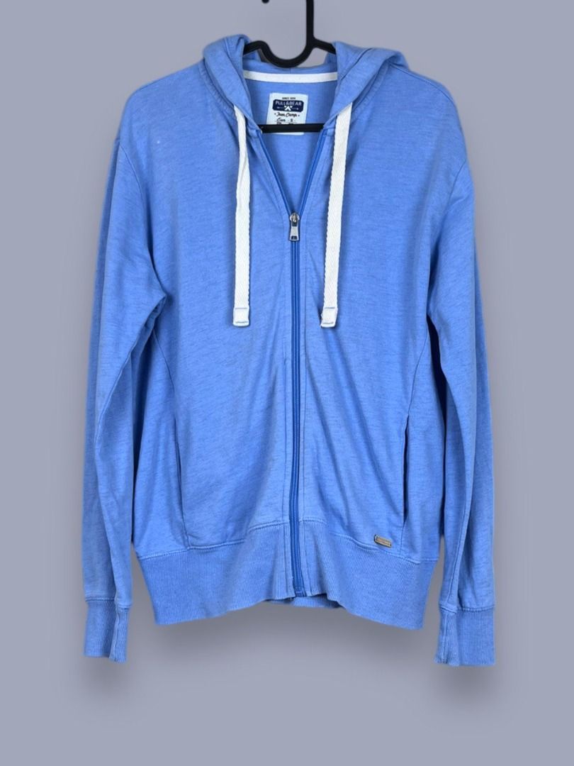 Pull and bear light blue hoodie sale