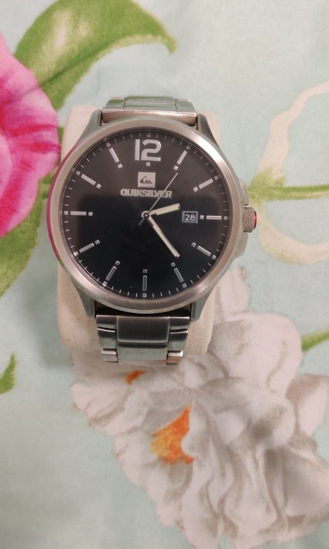 Quiksilver hotsell beluka watch