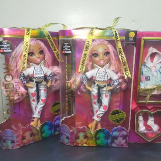 (Category: ) located in . Submitted by barbies.for.less (Listing ID 1228976678, Image 1). Description: .