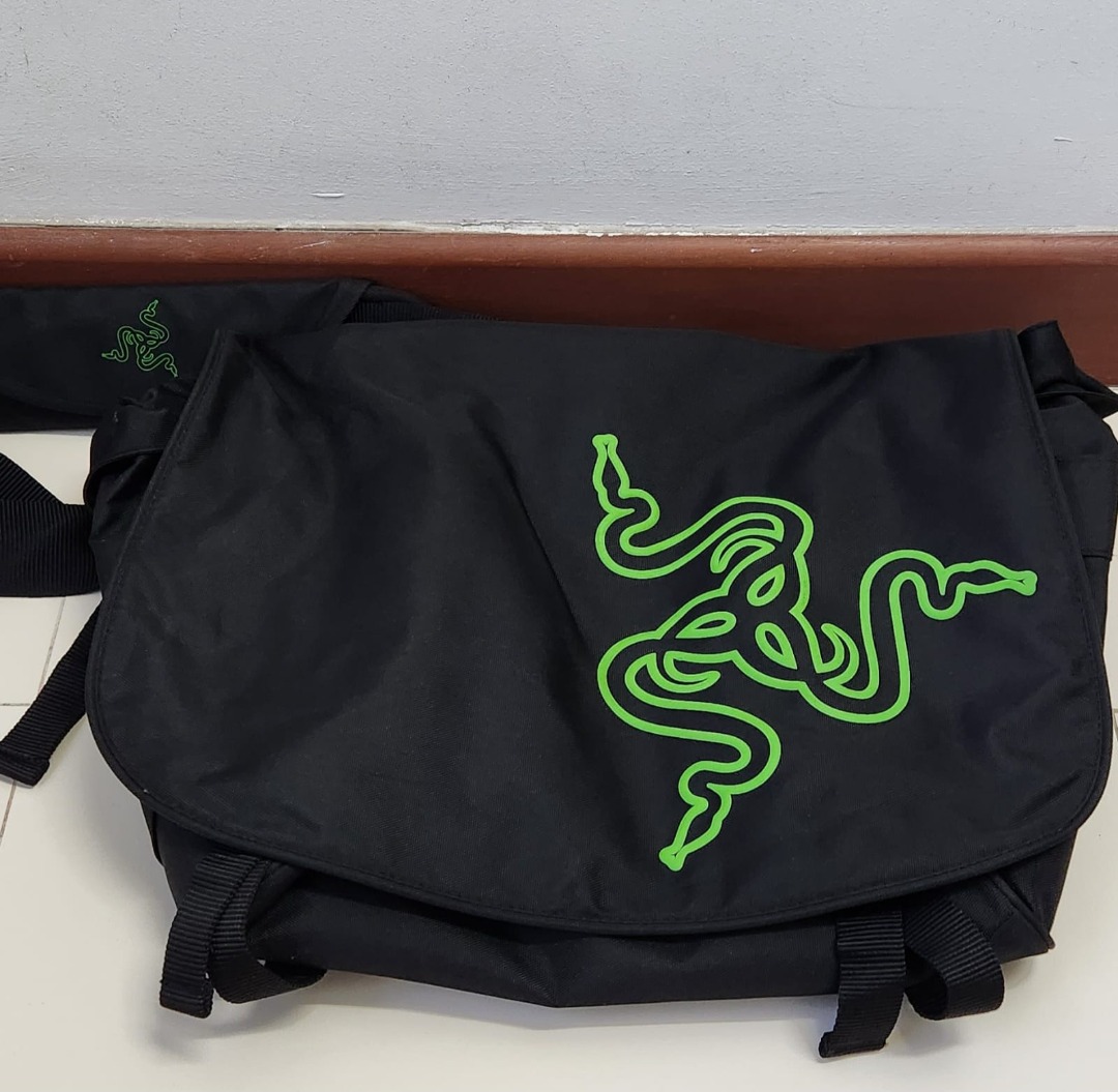 Razer Messenger Bag, Men's Fashion, Bags, Sling Bags on Carousell
