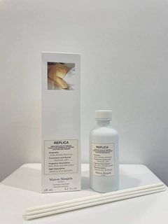 (Category: ) located in . Submitted by perfume.ph (Listing ID 1229033798, Image 1). Description: .