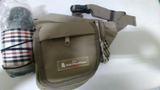 Royal Queen's Polo Team登山包含水壺