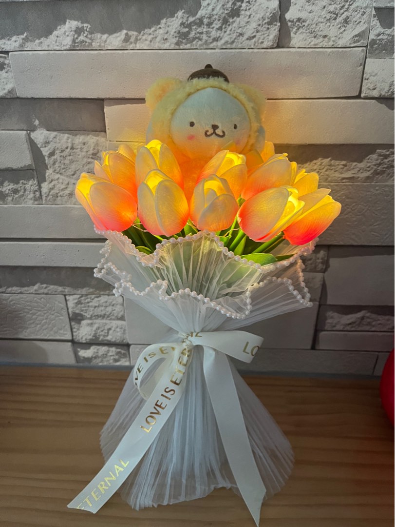 Sanrio Pompompurin flower bouquet graduation birthday bouquet Realistic ...