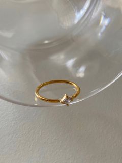 Scarlett Ring