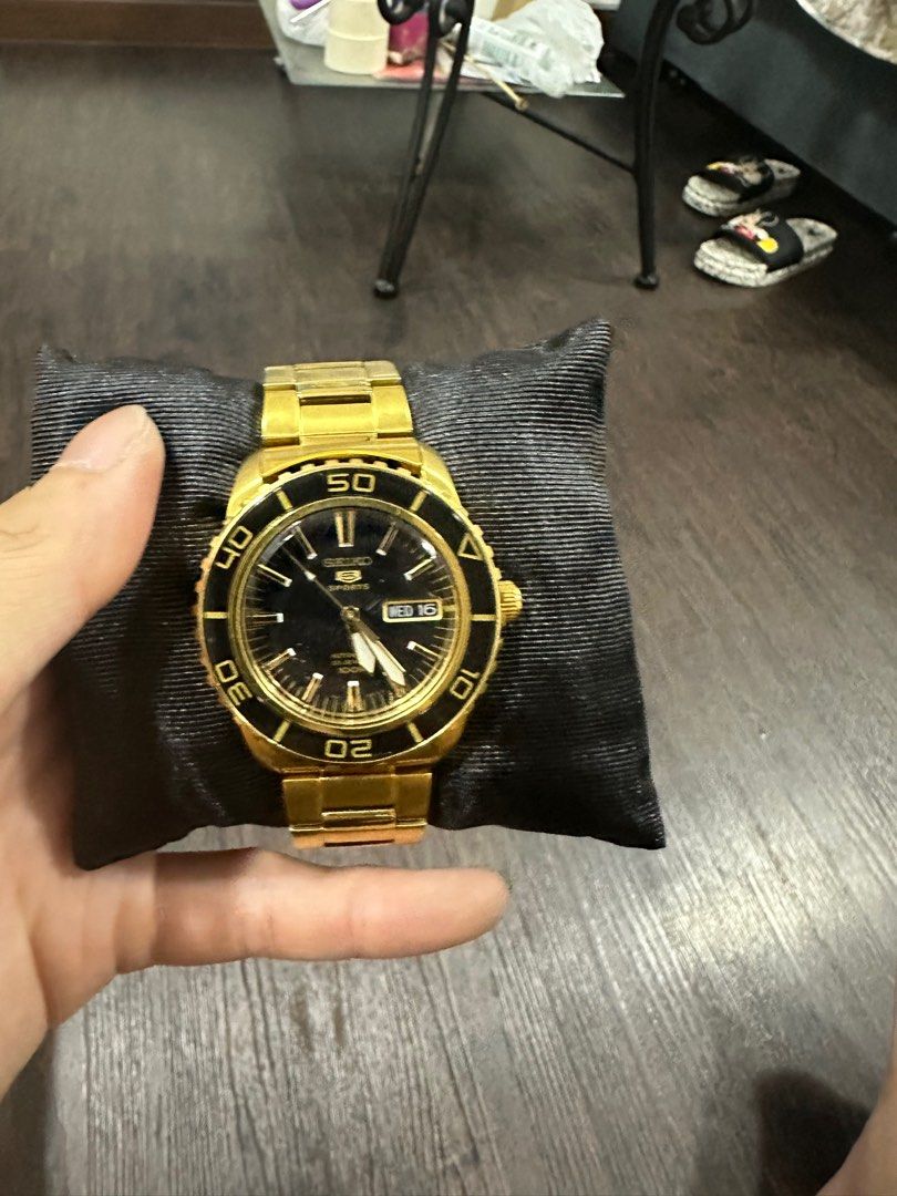 Seiko fifty cheap five fathoms gold
