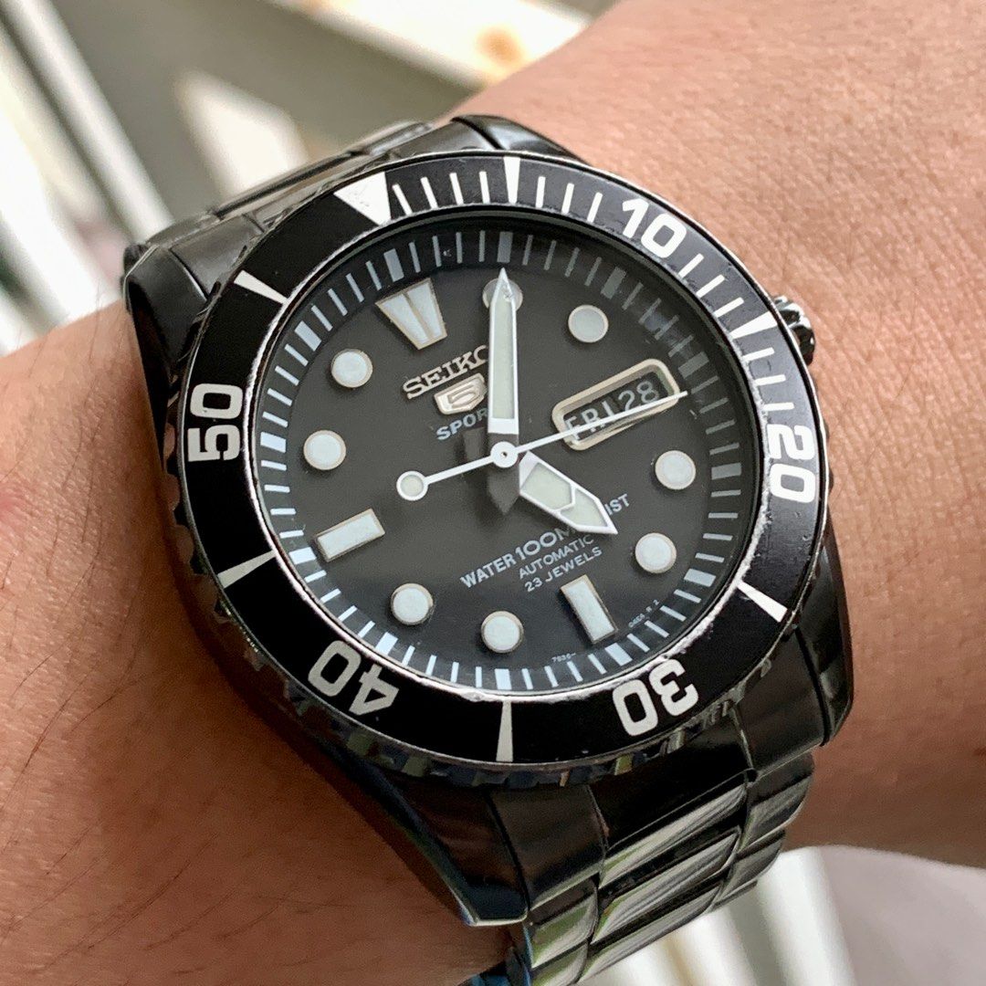 Seiko Rare All Black Sea Urchin 23 Jewels Automatic Men Watch
