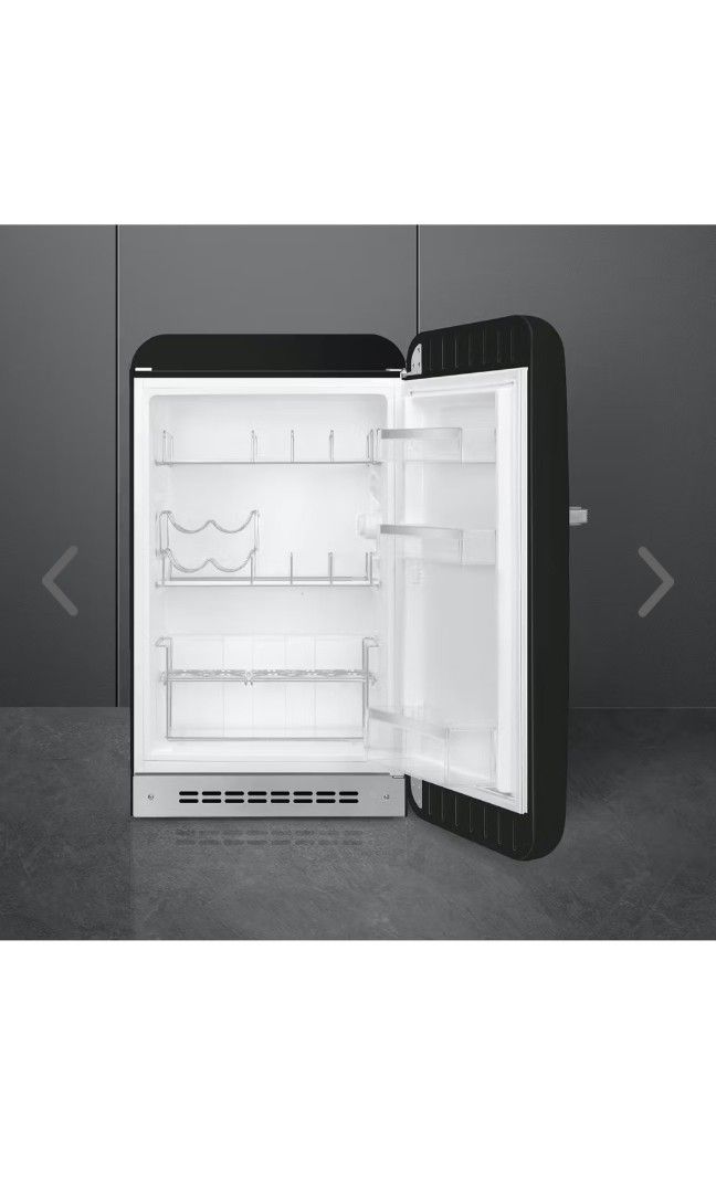 SMEG Mini fridge 125 litres, TV & Home Appliances, Kitchen Appliances, Refrigerators & Freezers