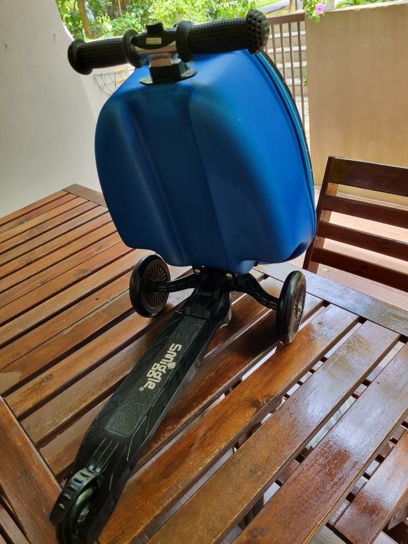 Scooter bag smiggle 2025