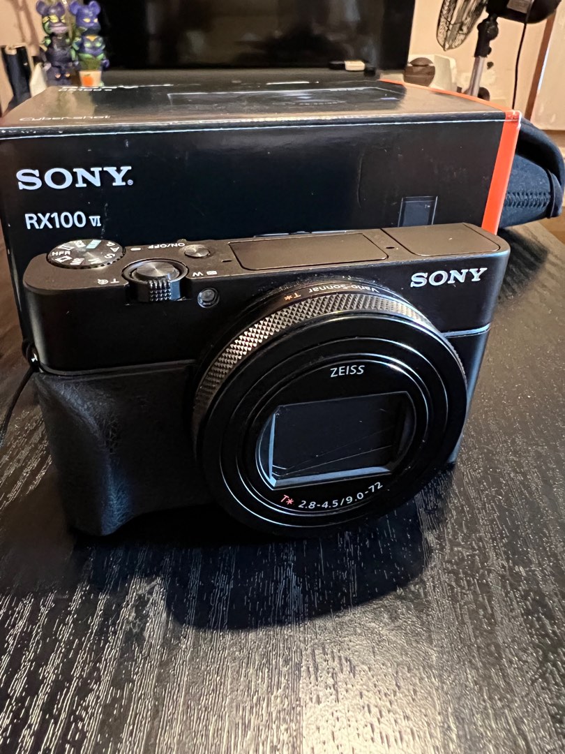 sony rx100 m6, 攝影器材, 相機 Carousell