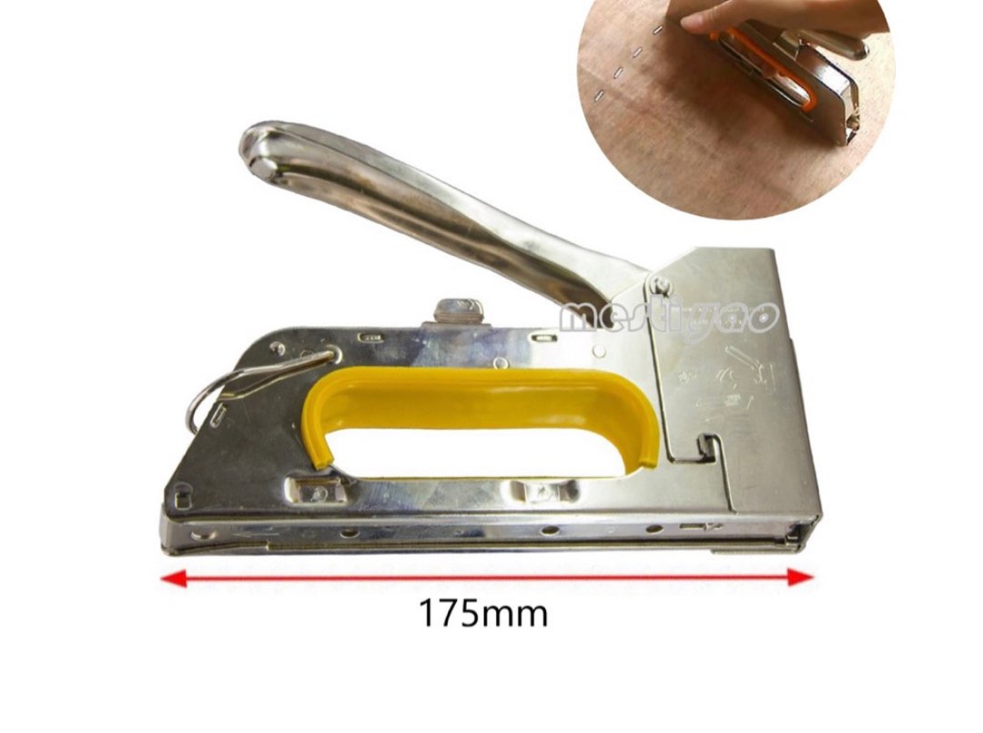 Staple gun with refill included, Furniture & Home Living, Home Improvement & Organisation, Home