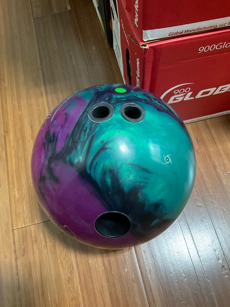 Storm Phaze 3 Bowling Ball 15 lbs, Sports Equipment, Sports