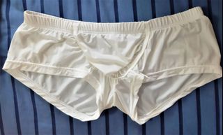 (Category: ) located in . Submitted by Andyeast (Listing ID 1228985604, Image 1). Description: .